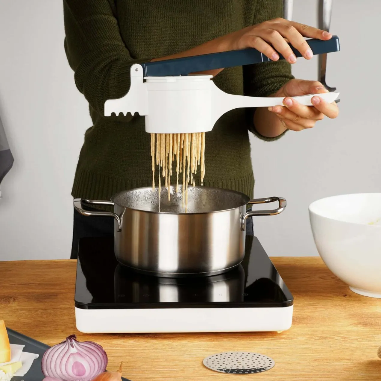 Spätzlepresse mit 3 Lochscheiben #easyprepare, 4-teilig